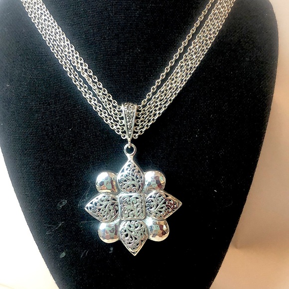 LOIS HILL Sterling Silver Reversible Multi-Strand Floral Pendant Necklace - Picture 4 of 17